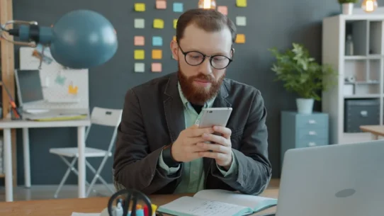 Galaxy S26 display - Galaxy S26 Display Forgoes 10-Bit, Saves Humanity from Over-Stimulation