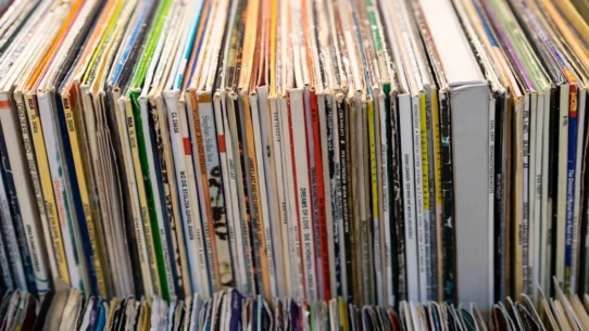 Neil Sedaka death - Neil Sedaka Dies at 86, Catalog Creates Global Storage Crisis