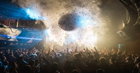 Kanye West Booking - Kanye West Booking: Festival Cancels Earth, Cites Logistical Headaches