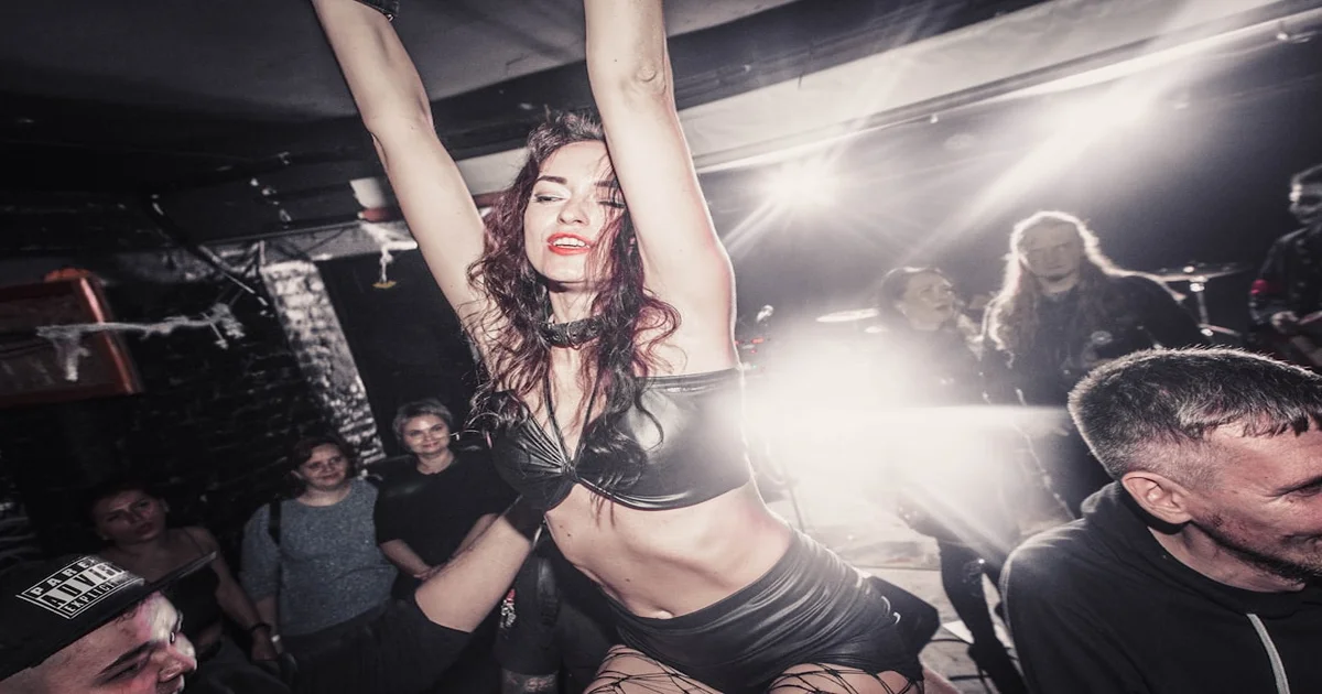 Club Confessions - Madonna’s ‘Club Confessions’ Dance Party Proves Dance Floor Still Exists