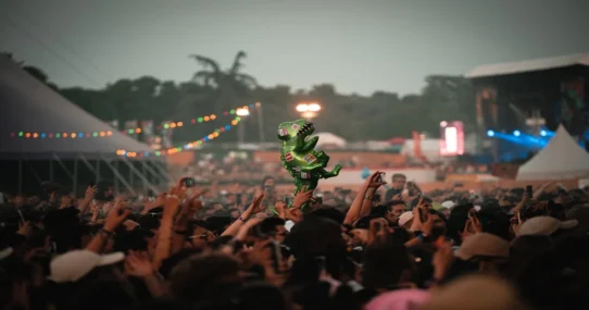 Nine Inch Noize remixes - Nine Inch Noize Delivers Legendary Coachella Set Entirely of Deep Cut Remixes