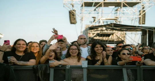 Olivia Rodrigo Addison Rae - Olivia Rodrigo and Addison Rae Bring 'Friendship Goals' to Coachella