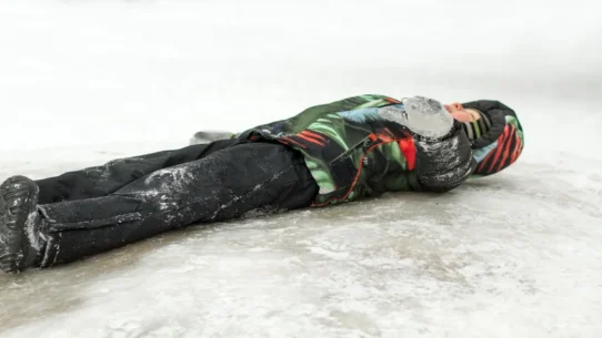 Arctic reporting challenge - Arctic Reporting Challenge: Reporters Suffer So You Don't Have To