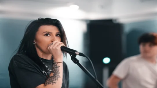 Bella Kay feelings - Bella Kay Says It Loudly On New EP, Still Not Sure If Anyone's Mad