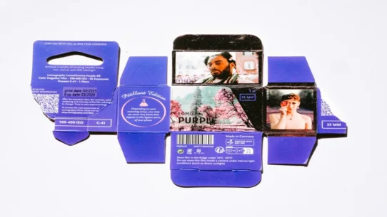 Dua Lipa Sues Samsung - Dua Lipa Sues Samsung For $15 Million Over Cardboard Box Likeness