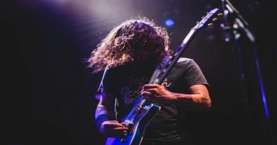 Kurt Vile - Kurt Vile Debuts New Song "Every Time I Look At You" On The Adam Friedland Show, Stuns Audience