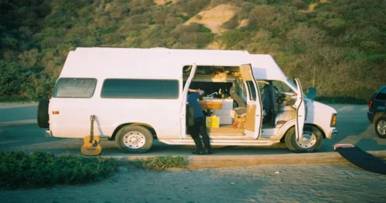 tour North America - Los Campesinos! Reveal North American Tour Costs: Mostly Just Shame and Regret