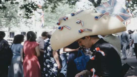 Moses Sumney soundtrack - Moses Sumney's Debut Film Soundtrack Will Finally Explain Why His Hats Are So Big