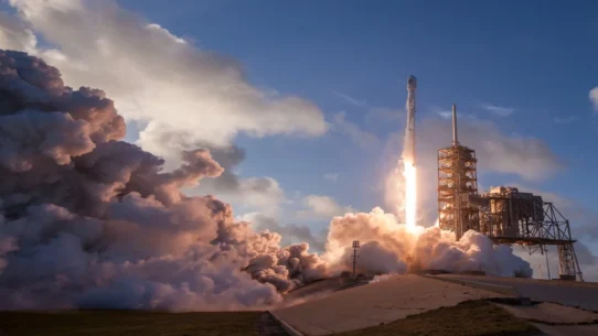 NASA's moon program - NASA's Moon Program Now Solely Reliant On SpaceX After Blue Origin Explodes