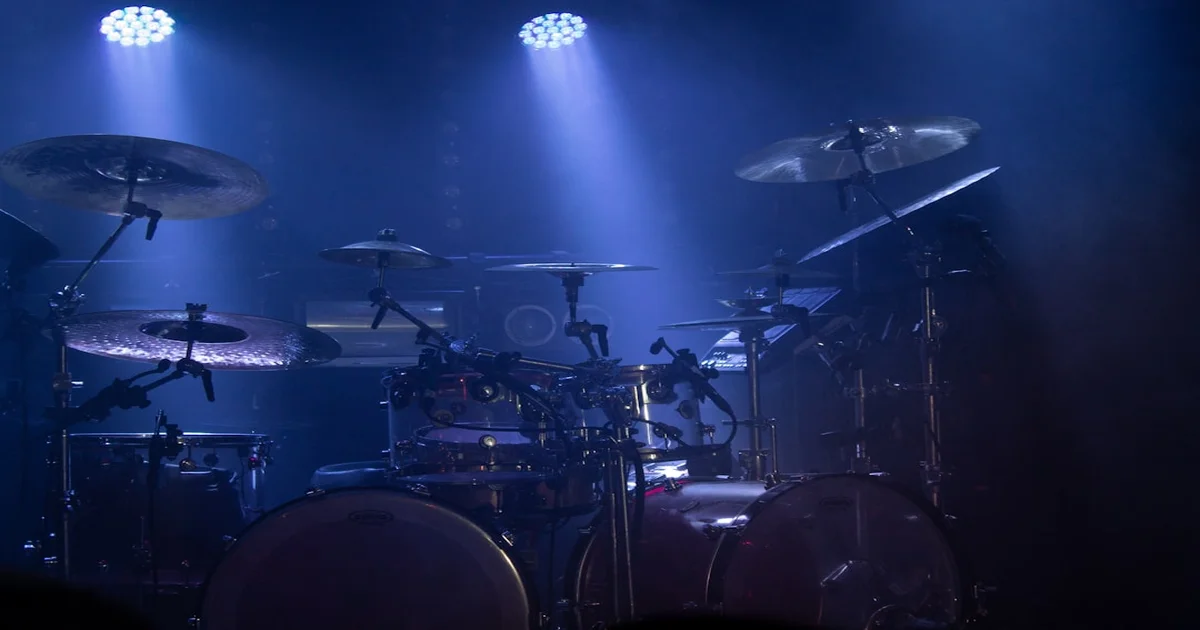 Pearl Jam concert - Pearl Jam Announce First Concert Since Matt Cameron Departed; Drums TBD