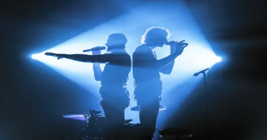 She & Him TikTok - She & Him Bring TikTok Hit To Kimmel, Blame Algorithm For Unwanted Resurgence