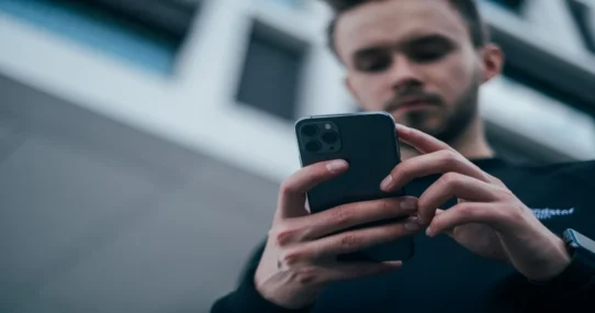 special phone security features - Special Phone Security Features Now Protect You From Yourself