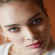 Cara Delevingne music - Cara Delevingne Finally Releases Music After Decades Of Not Releasing Music