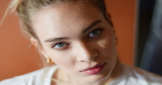 Cara Delevingne music - Cara Delevingne Finally Releases Music After Decades Of Not Releasing Music
