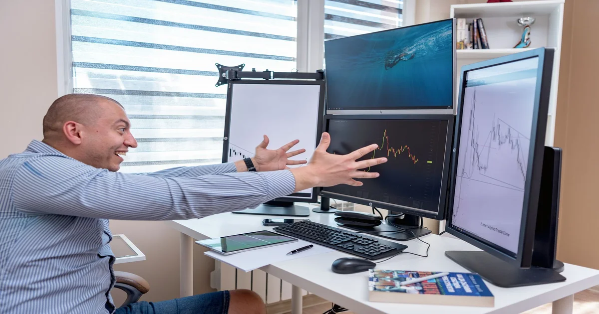 most weeks at No. 1 - Drake Dethrones Adele, Eyes Wallen For Total Chart Domination