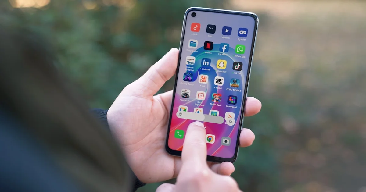 Google June Pixel Drop - Google's June Pixel Drop Grants AirDrop Compatibility to All Androids