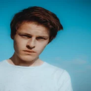 Niall Horan BTS - Niall Horan Explains How BTS Differs From One Direction: Less Wind