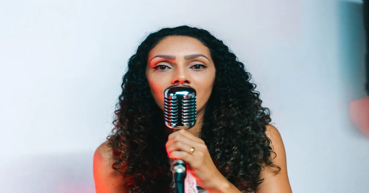 Daisy Chain Fields Festival - Olivia Rodrigo's Daisy Chain Fields Festival Aims To Unite Generations