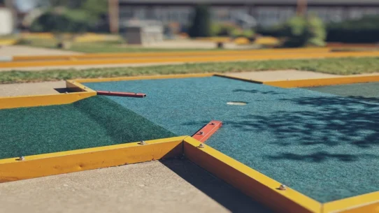 Reflecting Pool Golf Course - Reflecting Pool Golf Course Opens Amidst Dissent