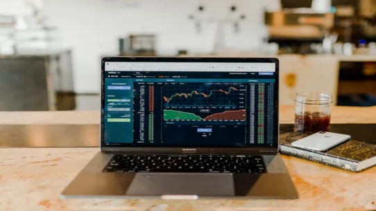 Market Detachment - Stock Market Today: Investors Discover Mideast Tensions Are Just 'Background Noise'