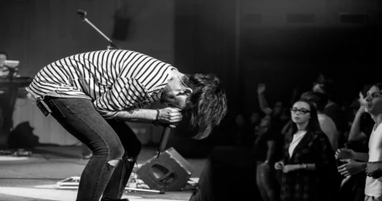industry plant - Yungblud Drops Off Cowboys Fest After Addressing 'Industry Plant' Accusations